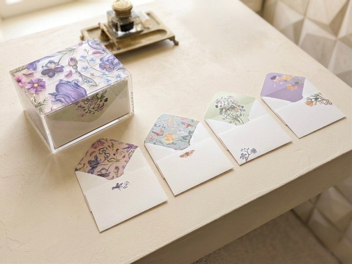 Floral Mini Note Card Set – 50 Pieces in Acrylic Box